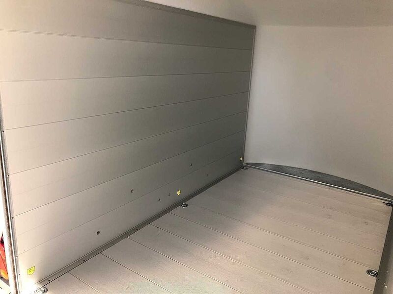 Cheval Liberte Debon C500 Roadster Kofferanhänger