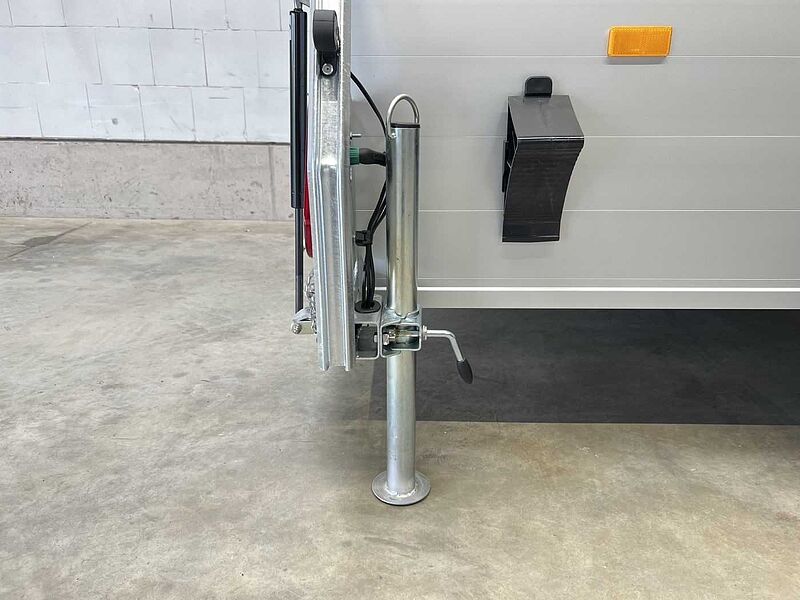 Cheval Liberte Debon C400 Roadster Kofferanhänger