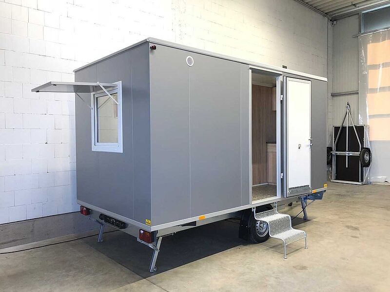 Mobi 4201 WC Bauwagen