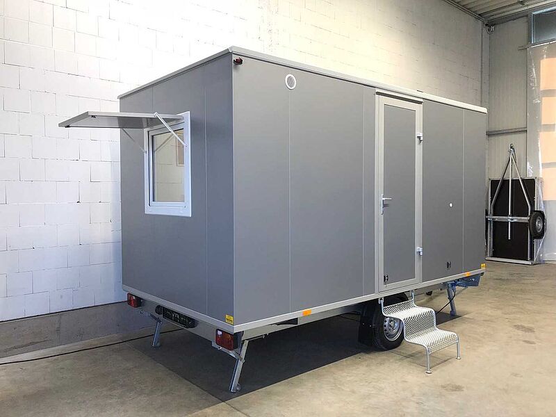 Mobi 4201 WC Bauwagen