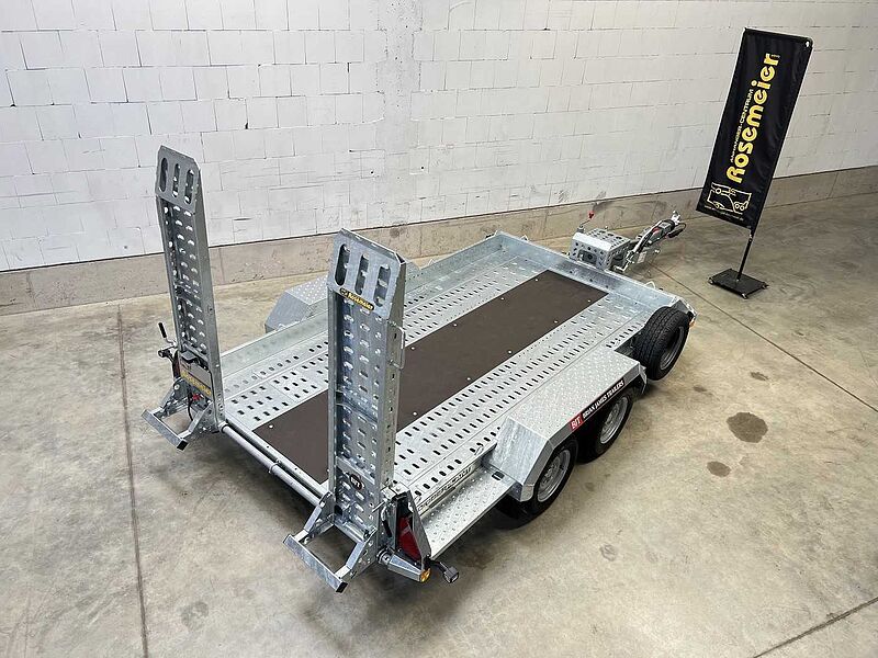 Brian James Cargo Digger Plant 2 Höhenvers Maschinentranspor