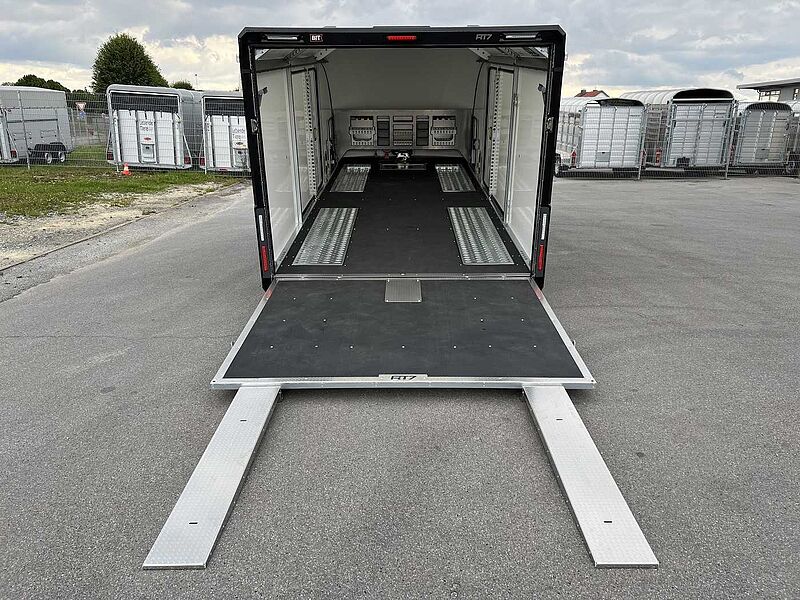 Brian James Race Transporter 7 Autotransporter geschlossen