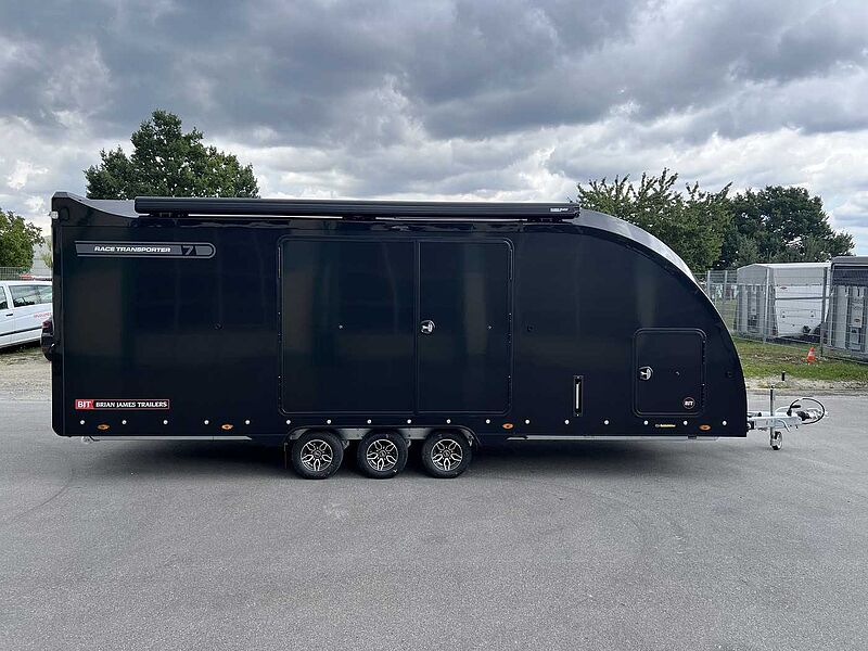 Brian James Race Transporter 7 Autotransporter geschlossen
