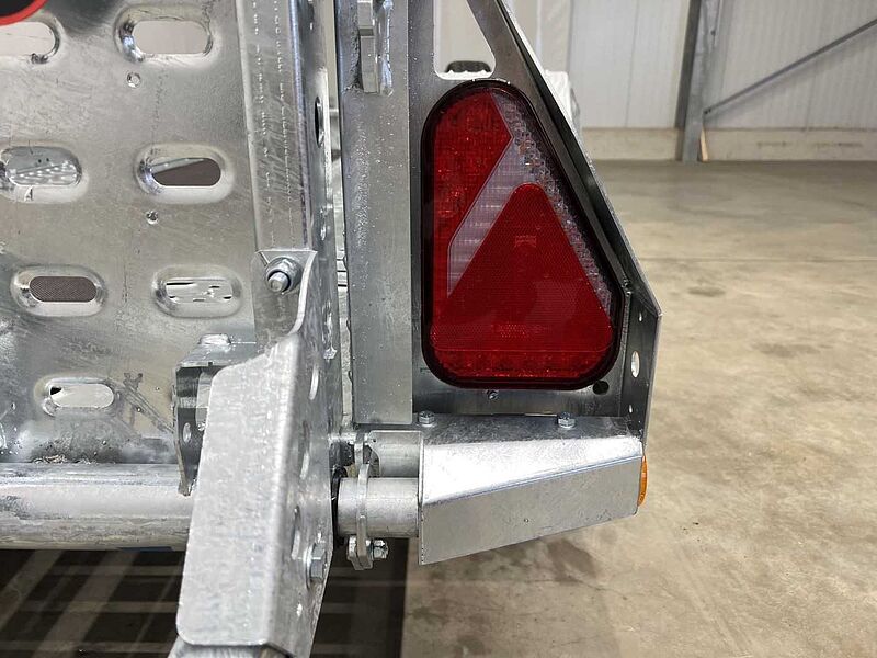 Brian James Digger Plant 543-2813-35-2-13 Maschinentransport