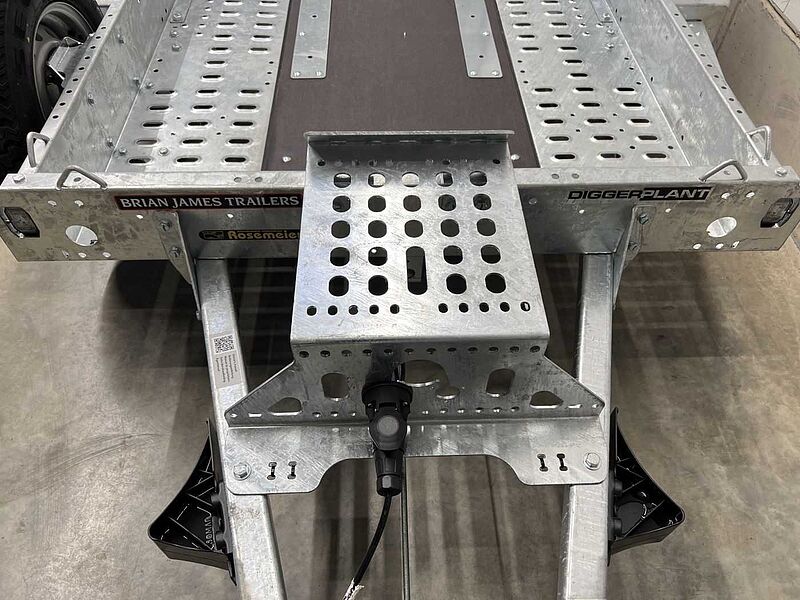 Brian James Digger Plant 543-2813-35-2-13 Maschinentransport