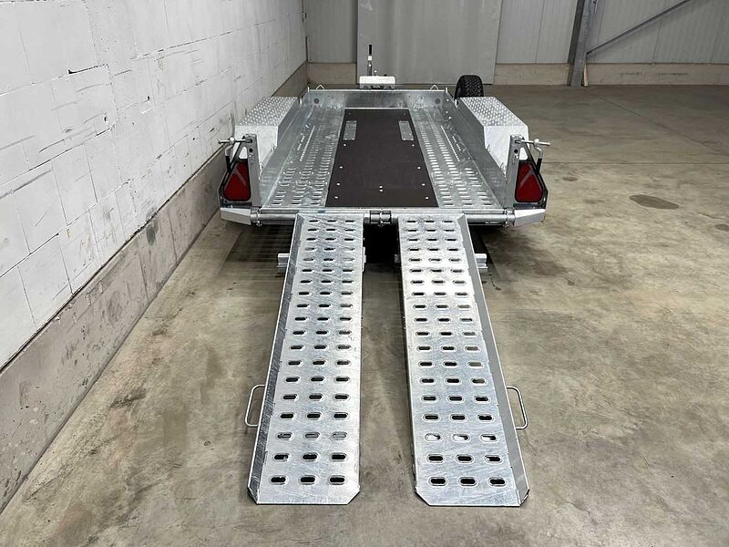 Brian James Digger Plant 543-2813-35-2-13 Maschinentransport