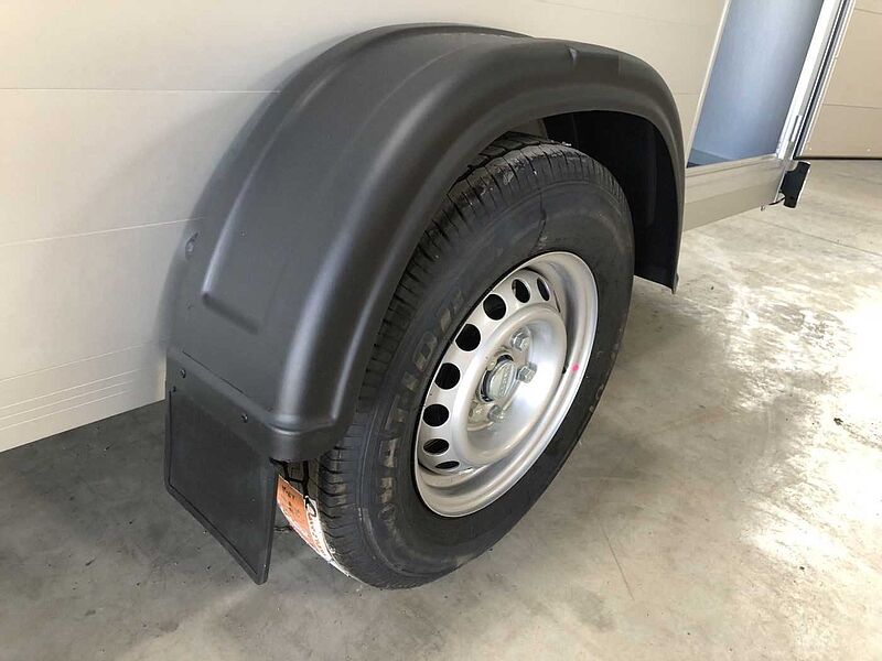 Cheval Liberte Debon C300 Roadster Kofferanhänger