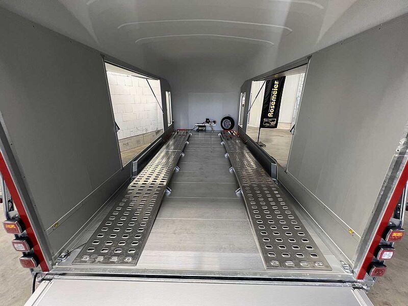 Cheval Liberte Debon C2000 Roadster ALF Autotransporter geschlossen