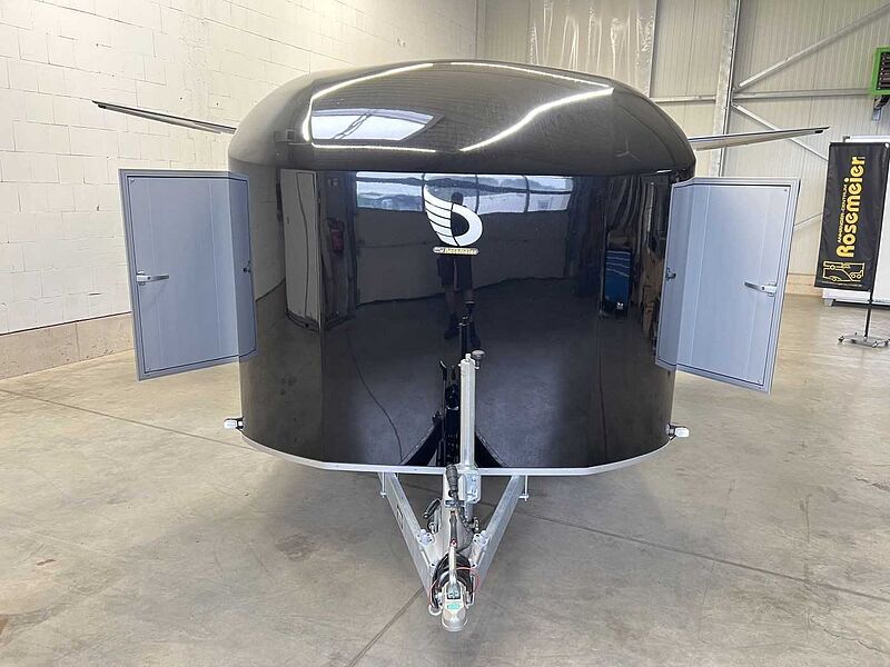 Cheval Liberte Debon C2000 Roadster ALF Autotransporter geschlossen