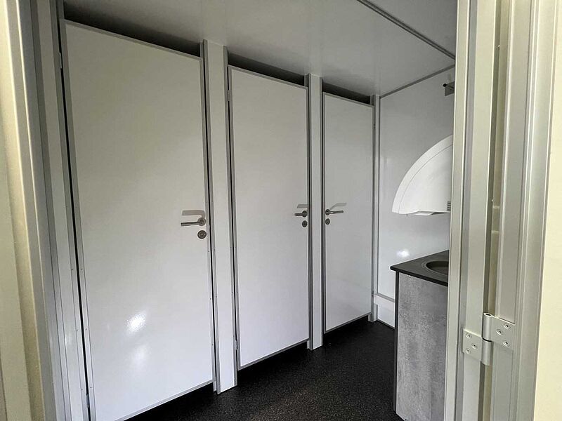 3 Damen, 1 Herren + 3 Urinale Toilettenanhänger