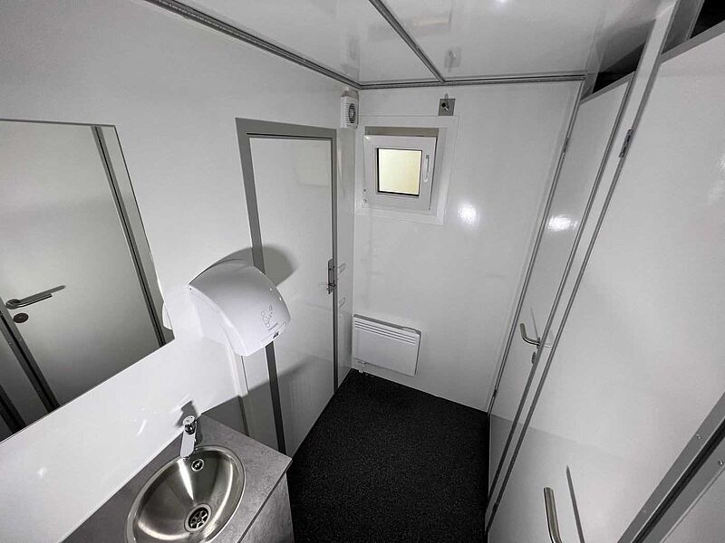 3 Damen, 1 Herren + 3 Urinale Toilettenanhänger