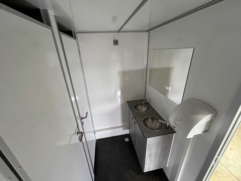 3 Damen, 1 Herren + 3 Urinale Toilettenanhänger