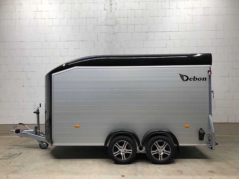 Cheval Liberte Debon C700 Roadster ALF Kofferanhänger