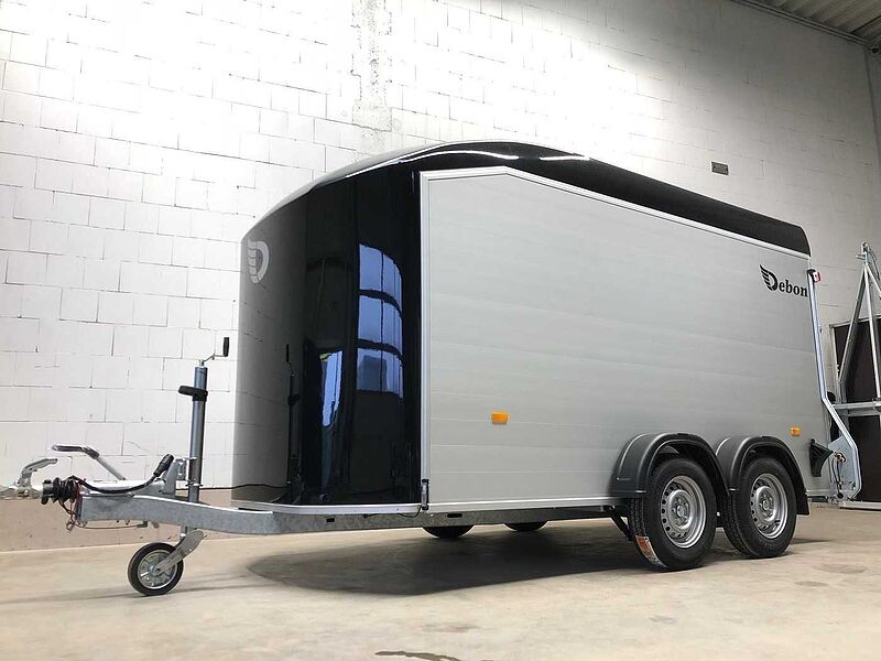 Cheval Liberte Debon C700 Roadster Kofferanhänger