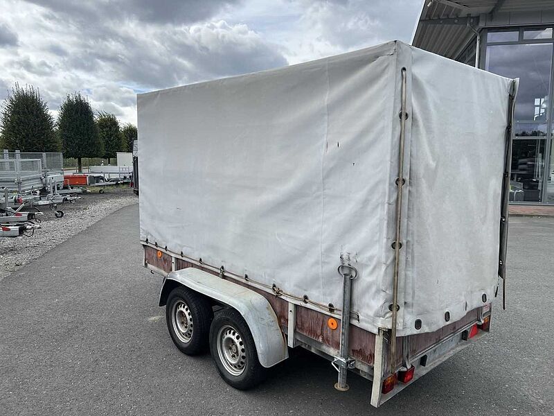 Anssems Kastenanhänger mit Plane Kastenanhänger gebremst