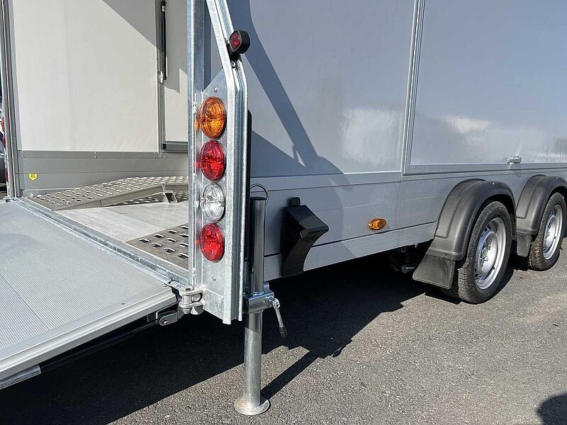 Cheval Liberte Debon C1000 Roadster E-Winde, Stand Autotransporter ge