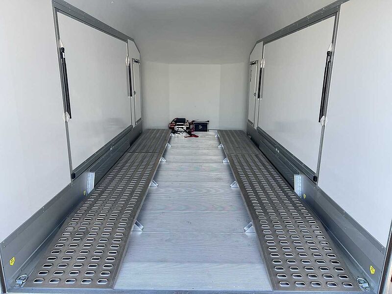 Cheval Liberte Debon C1000 Roadster E-Winde, Stand Autotransporter ge