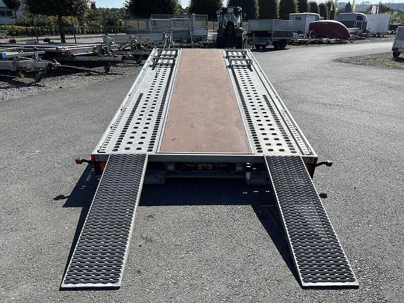 Humbaur MTK 304722 Maschinentransporter