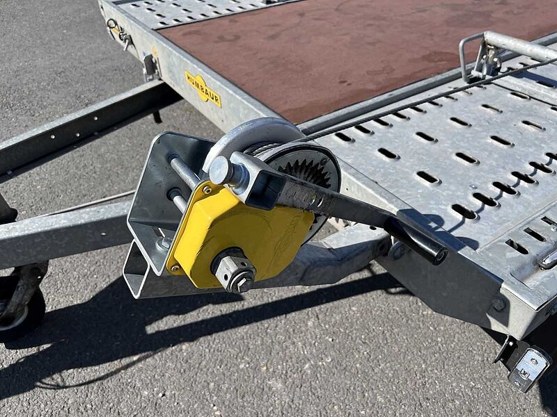 Humbaur MTK 304722 Maschinentransporter