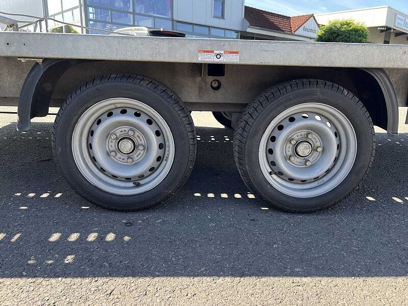 Humbaur MTK 304722 Maschinentransporter