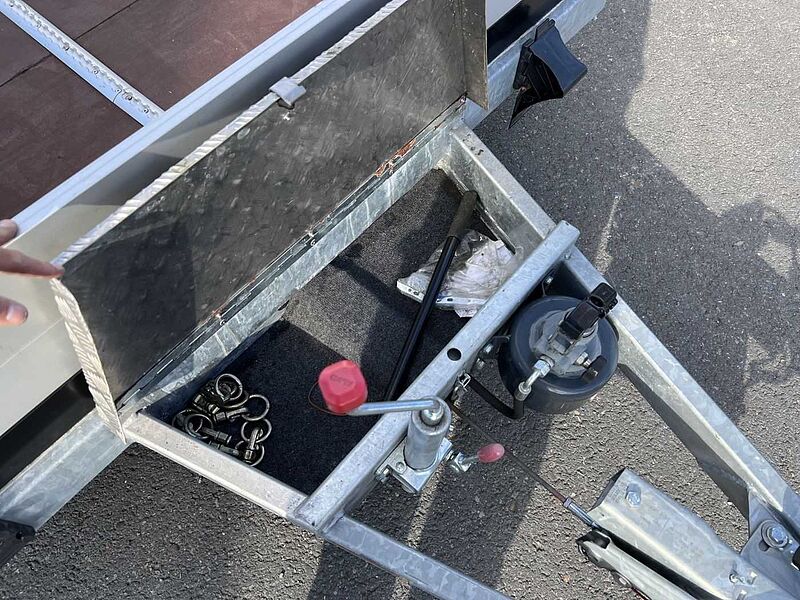 Vezeko Husky Car FB 27.39 Autotransporter