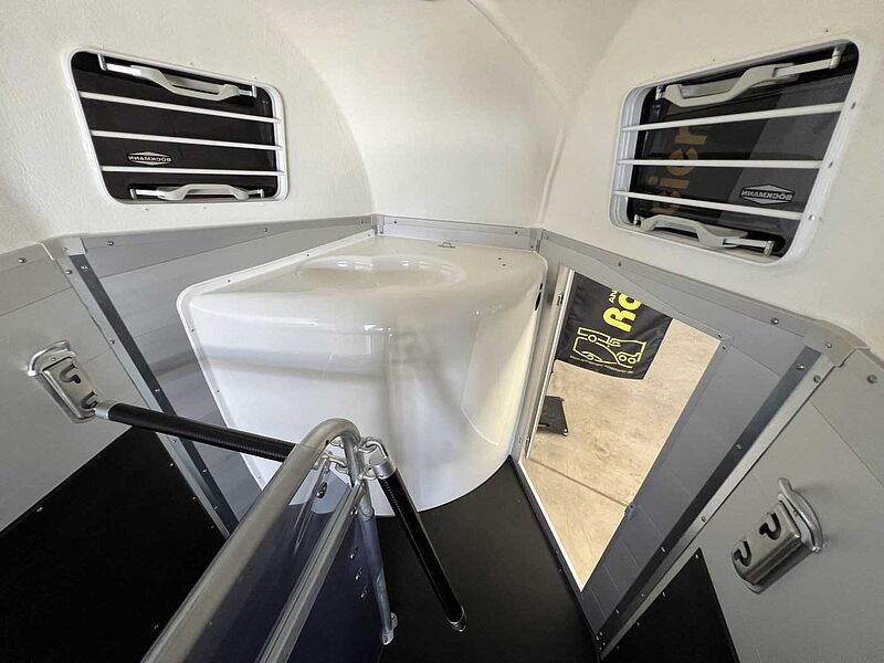 Böckmann Champion Esprit TKL P MSS Pferdeanhänger