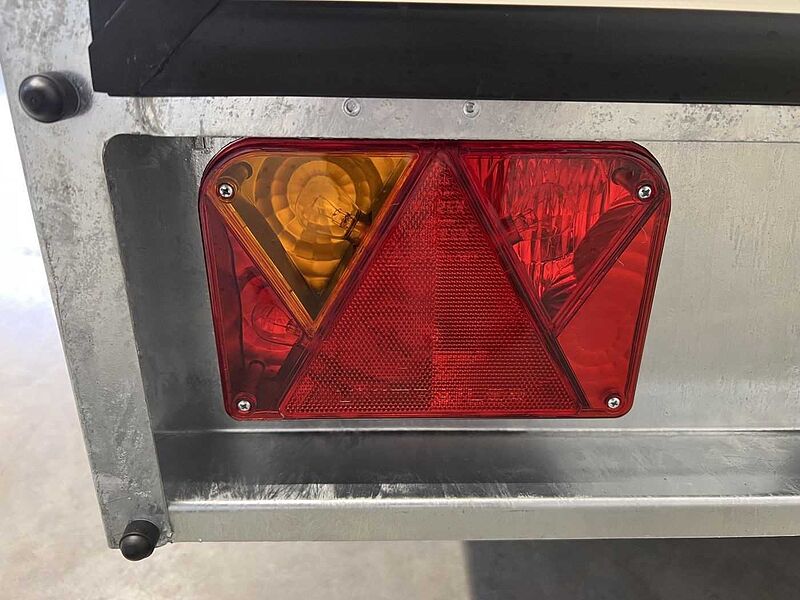 Martz Kargo 300 0,75T Kofferanhänger