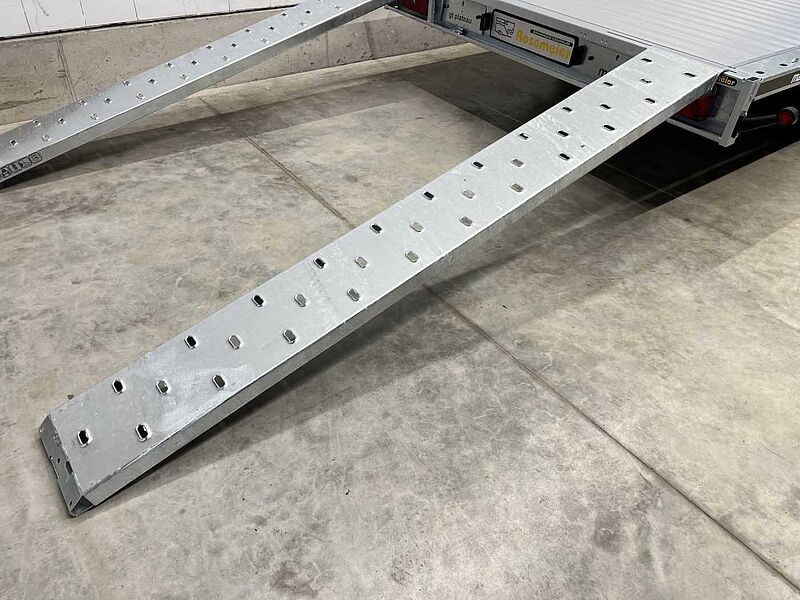 Martz GT Plateau 450/2 S 3,5T Alu Plattformanhänger
