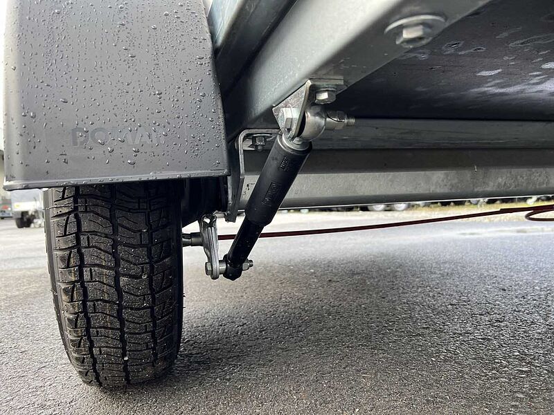 Blyss F1330HD Seitentür Kofferanhänger