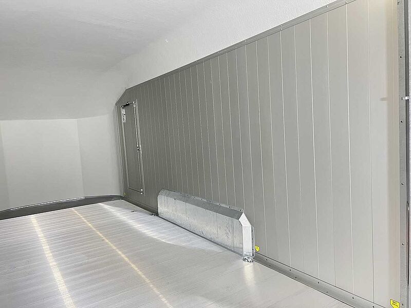 Cheval Liberte Debon C900 Roadster Kofferanhänger