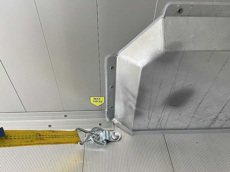 Cheval Liberte Debon C900 Roadster Kofferanhänger