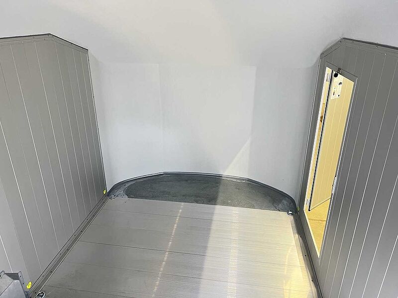 Cheval Liberte Debon C900 Roadster Kofferanhänger