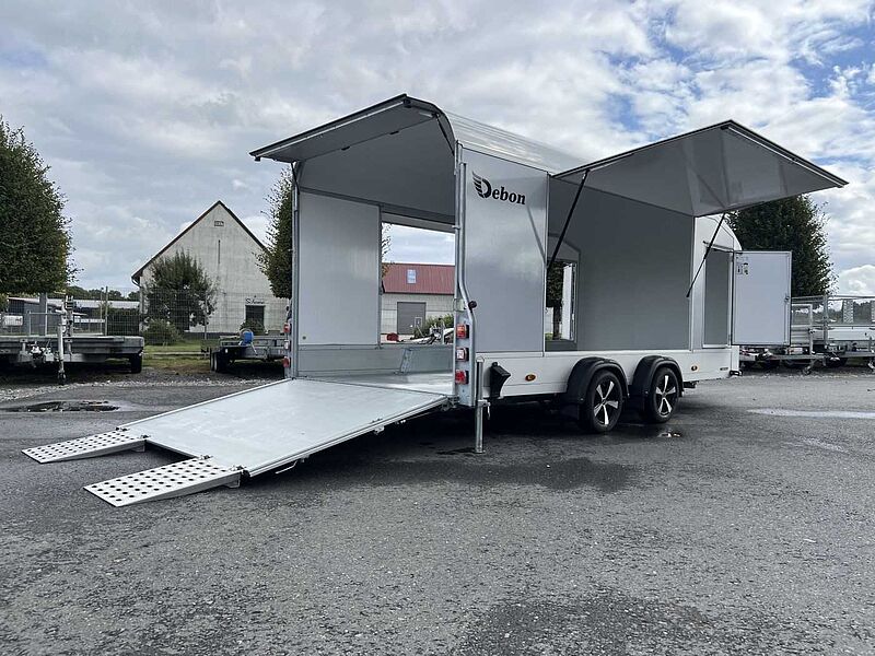 Cheval Liberte Debon C1000 Roadster ALF Autotransporter geschlossen