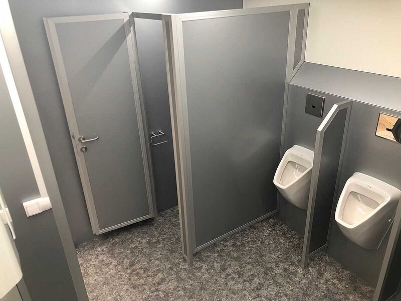 4 Damen, 1 Herren, 4 Urinale Toilettenanhänger