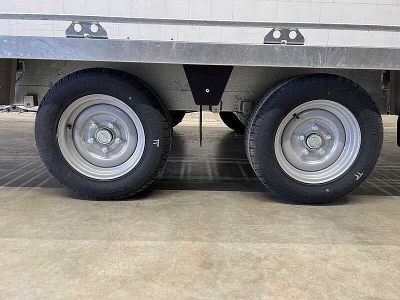 Brian James T Transporter 231-5021-35-2-12 Autotransporter