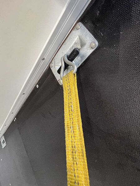 HK E 35.4 Seitenklappe Promotionanhänger