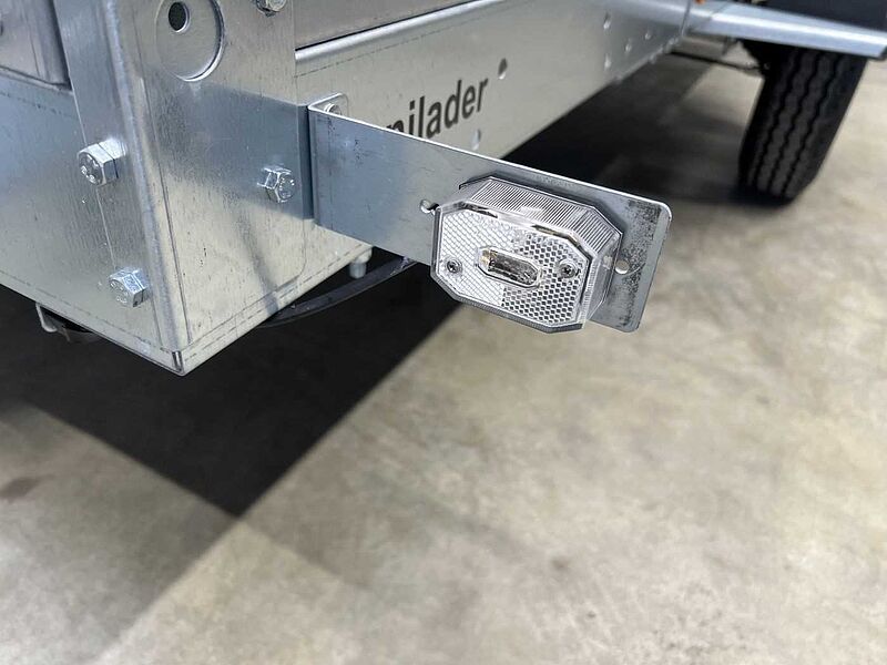 Unilader 300 C 1,3T BWA Kastenanhänger gebremst