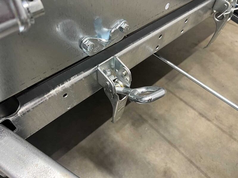 Unilader 300 C 1,3T BWA Kastenanhänger gebremst