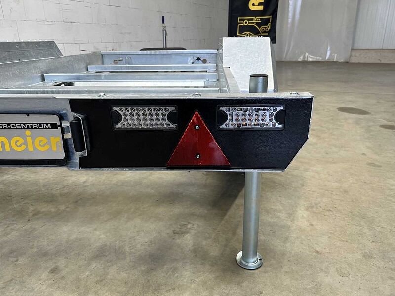 Brian James Chassis Plant Generator Maschinentransporter