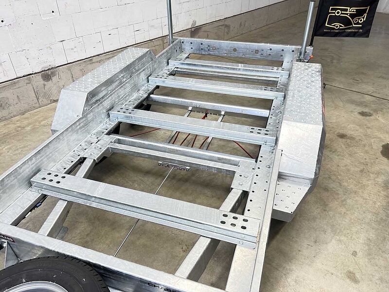 Brian James Chassis Plant Generator Maschinentransporter