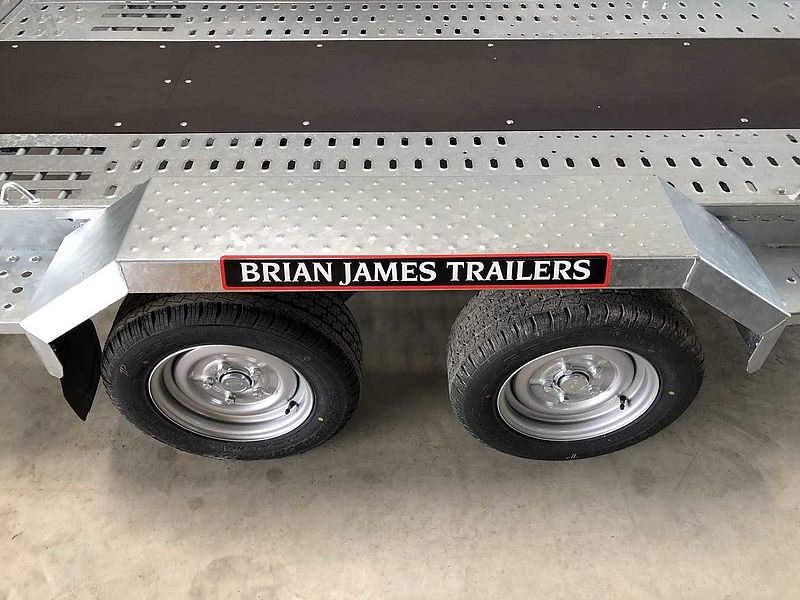 Brian James Cargo Digger Plant 2 Rampe Maschinentransporter