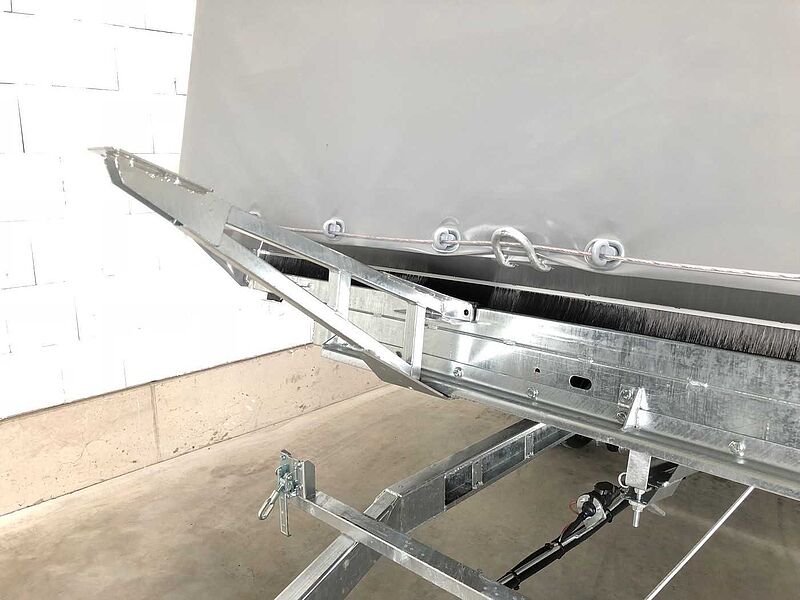 Vezeko Imola 30.43 Plane Autotransporter geschlossen