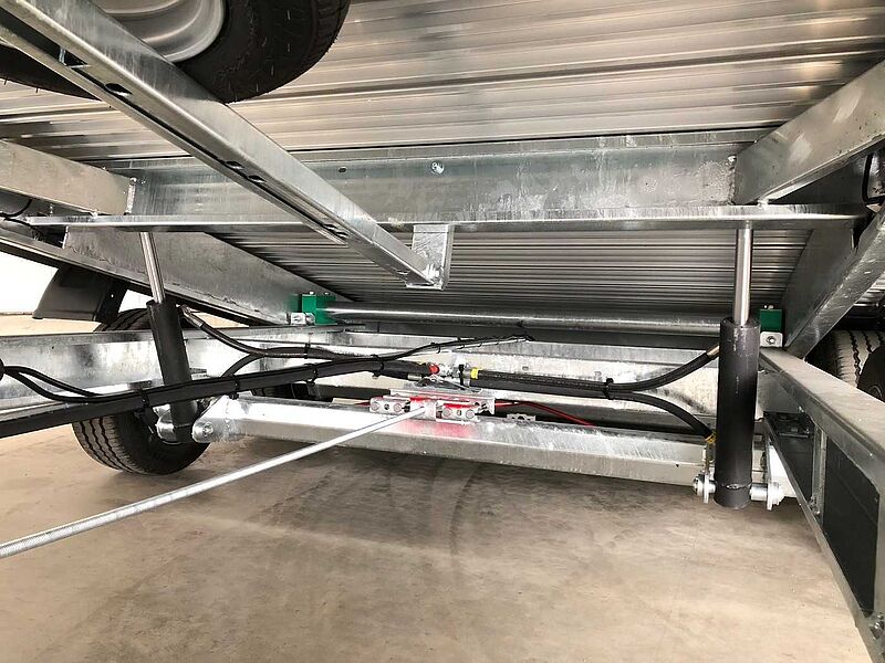 Vezeko Imola 30.43 Plane Autotransporter geschlossen
