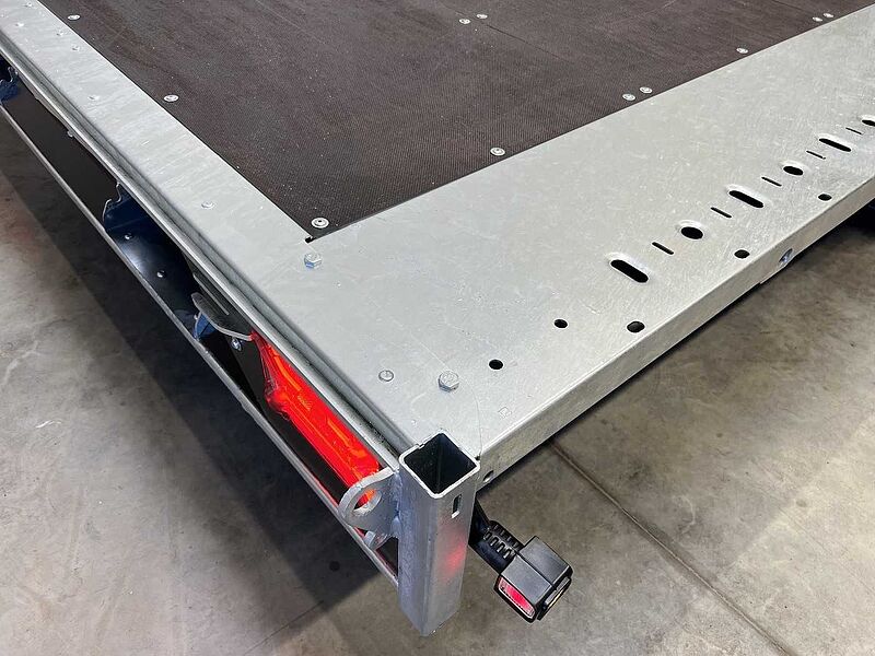 Brian James Connect 476-6022-35-3-12 Autotransporter
