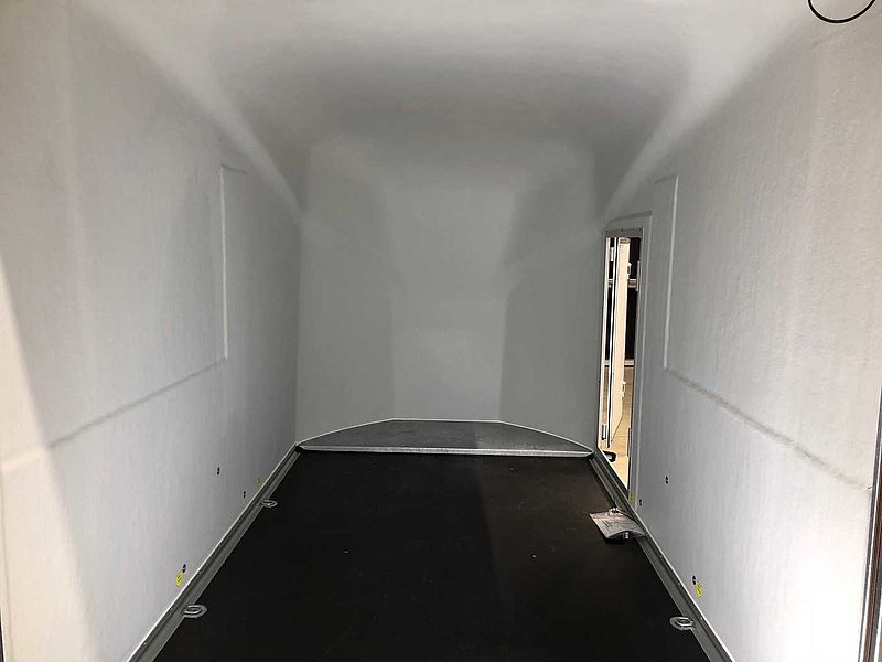 Cheval Liberte Cargo 1300.02+Tür Kofferanhänger
