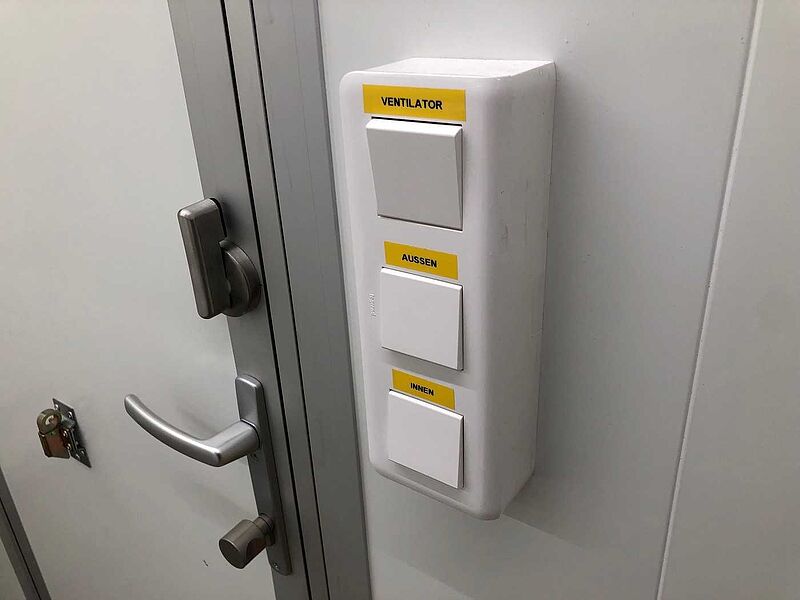 Rosemeier VE Badanhänger + separates WC Toilettenanhänger