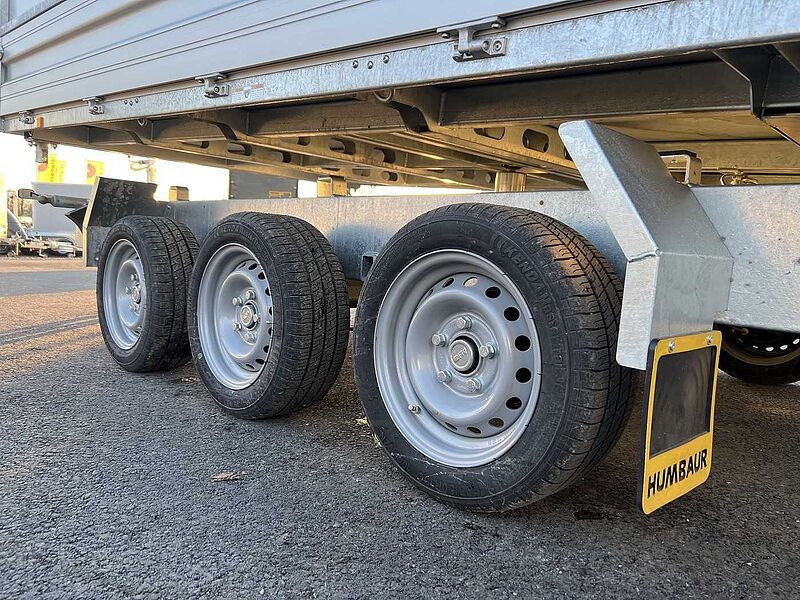 Humbaur HTK 3500.41 Tridem EP BWAufs. Dreiseitenkipper