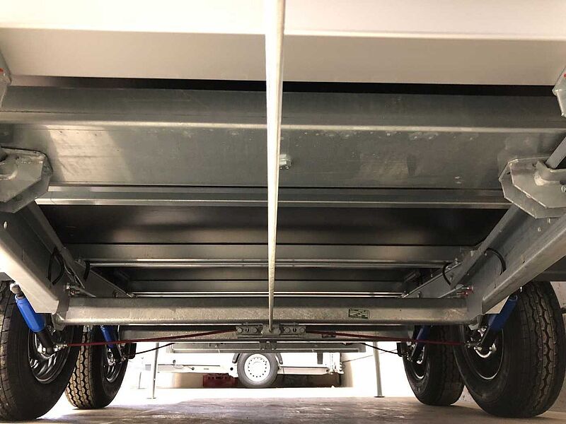 Vezeko TK B 27.35 Rampe Tür Fenster Kofferanhänger