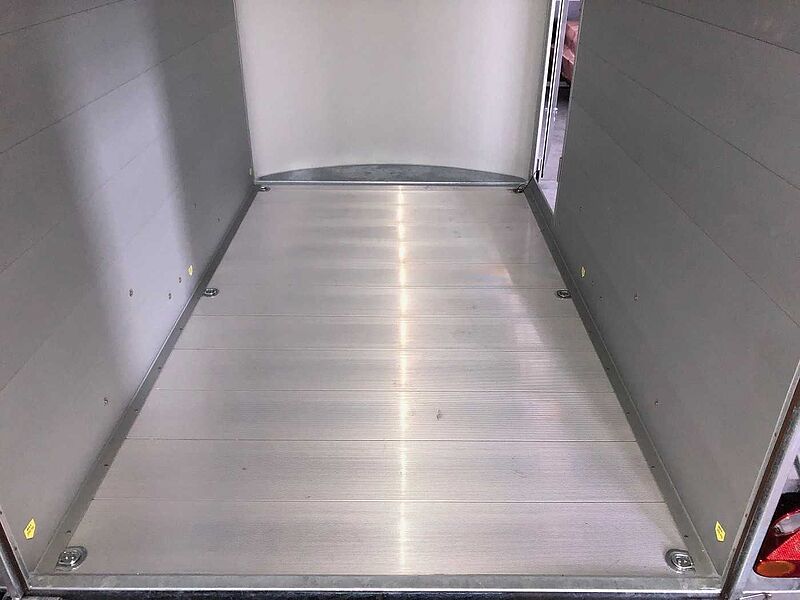 Cheval Liberte C500 Roadster Alu-Felgen Kofferanhänger