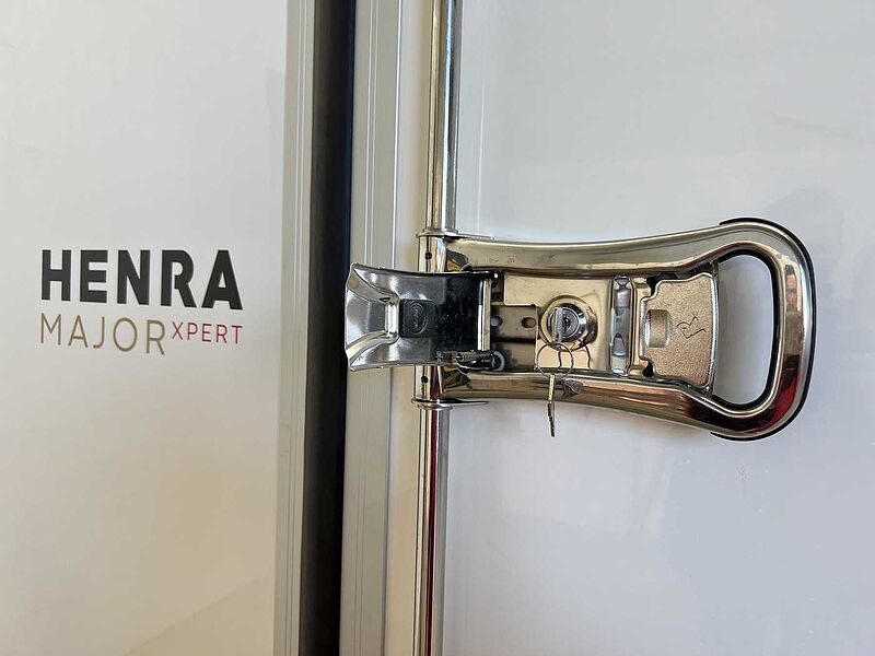 Henra Box Trailer mit Seitenklappe Kofferanhänger